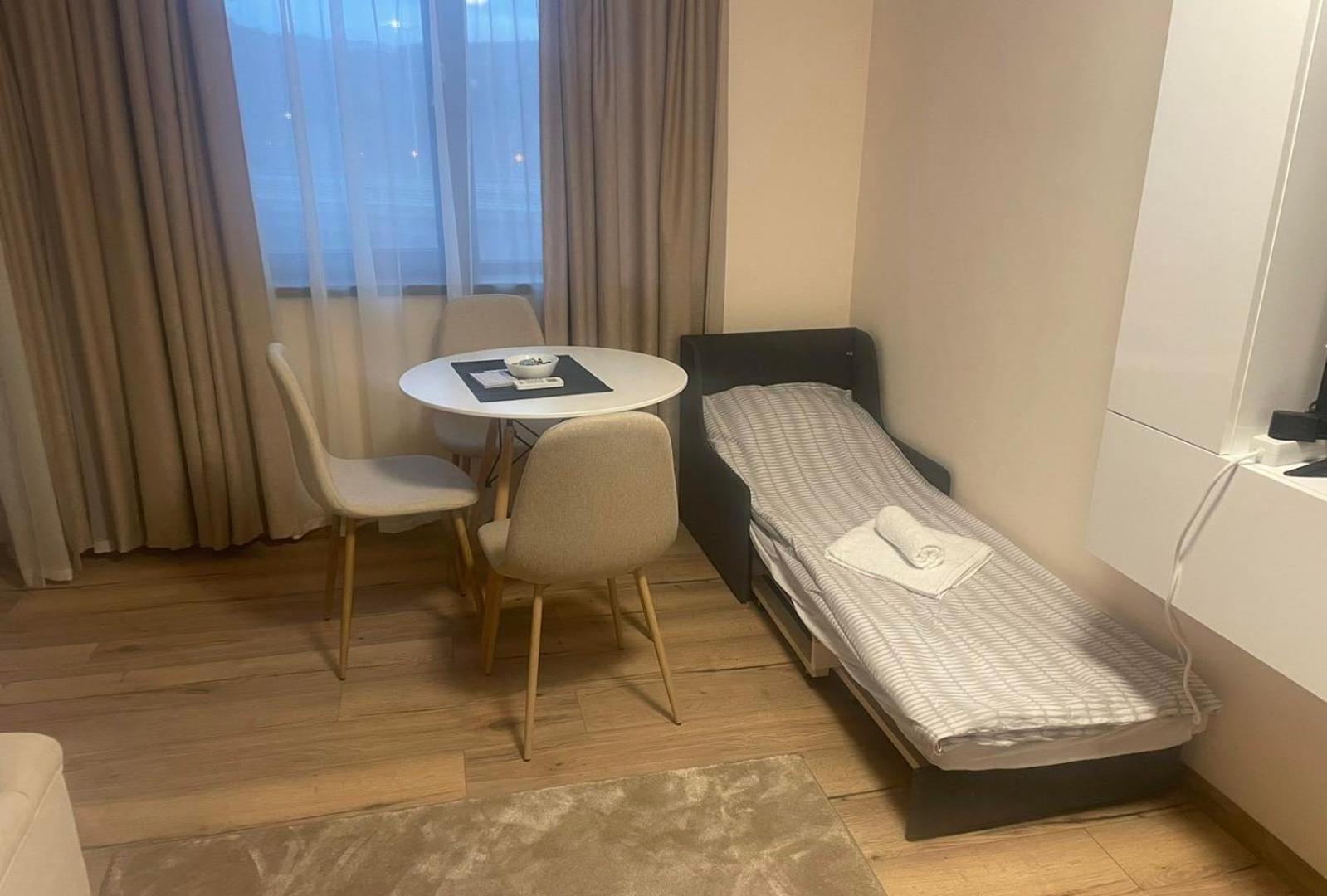 Teddy Apartment 大特尔诺沃 外观 照片